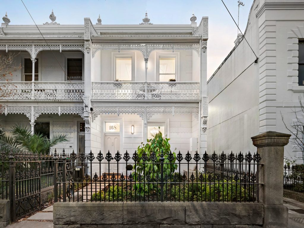 Heritage terrace house full repaint Hawthorn Melbourne